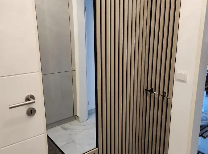 Seeburg アパート シャルボイツ